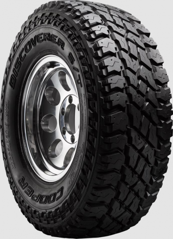 Cooper discoverer st maxx por