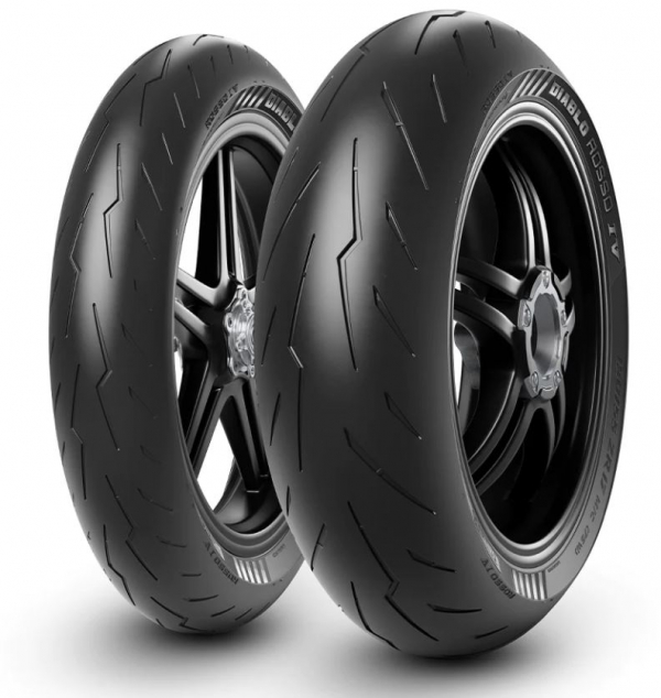 Pirelli diablo rosso iv corsa