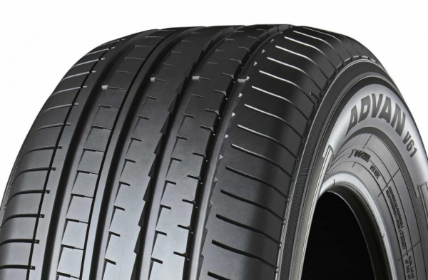 Yokohama ADVAN V61 225/60 R18 100V